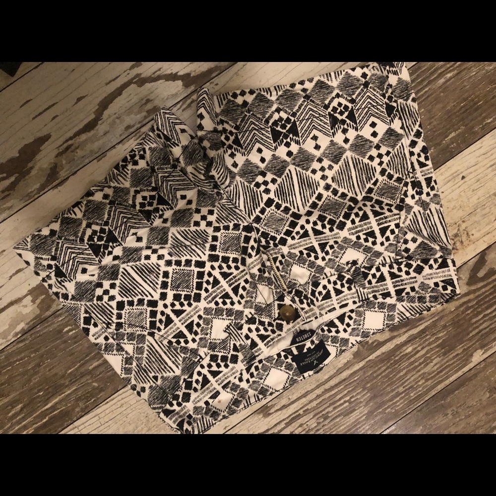 American Eagle Stretch Midi size 8